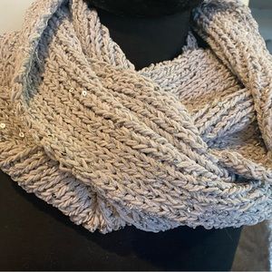 Scarf (infinity)